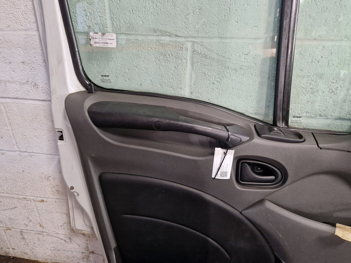 Iveco Daily MK5 Cab & Chassis Front Left N/S Passenger Complete Door in White