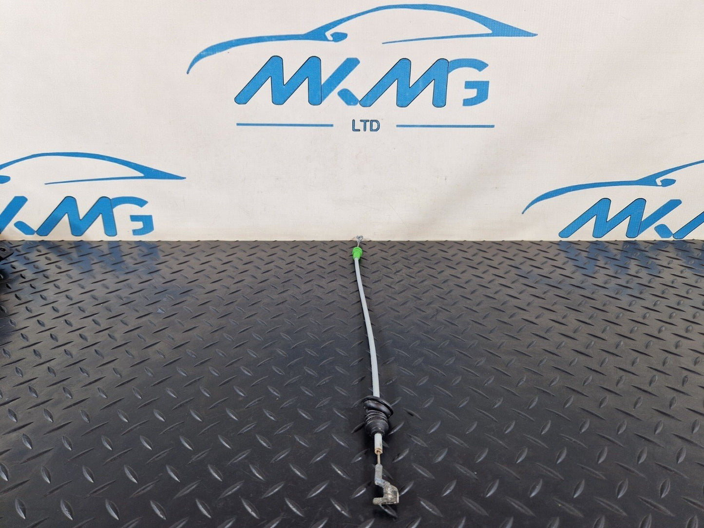 11-19 MERCEDES BENZ ML W166 OEM REAR DOOR BOWDEN CABLE A1667600604