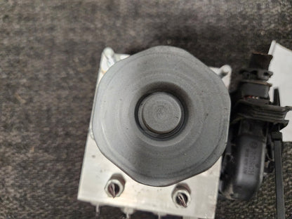 Vauxhall Corsa MK4 (E)(4500) 1.4 Petrol Genuine ABS Pump Control Module 39011871