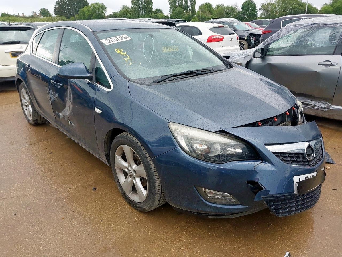 2009-2015 Vauxhall Astra MK6 (J) (A3400)