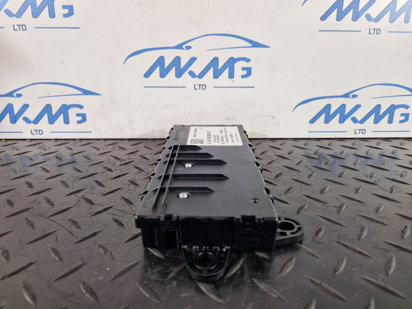 16-19 MERCEDES BENZ GLE W166 AIR SUSPENSION CONTROL UNIT MODULE A1669008417