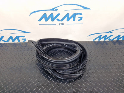 11-18 BMW 6 SERIES F06 FRONT LEFT NSF DOOR RUBBER WEATHER SEAL 7275297