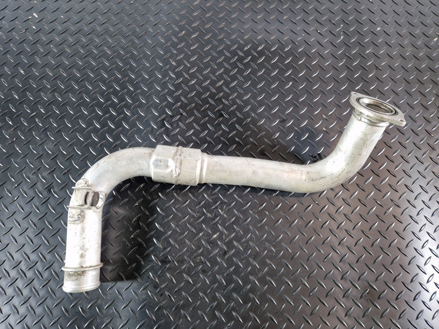 16-19 AUDI A4 B9 GENUINE INTERCOOLER PIPE HOSE 059145573BS