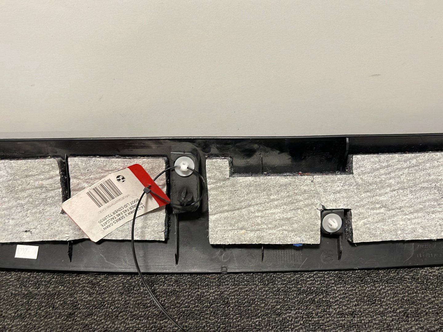 BMW 218i F46 Genuine Upper Tailgate Trim Panel 7318930