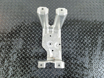 10-17 AUDI A8 4H BATTERY RETAINING BRACKET CLAMP HOLDER MOUNT 4H0802417B
