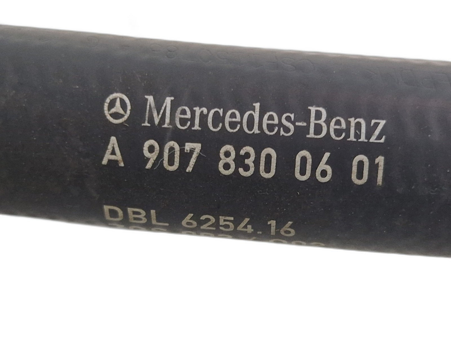 18-ON MERCEDES BENZ SPRINTER W907 2.2CDI COOLANT HOSE PIPE A9078300601