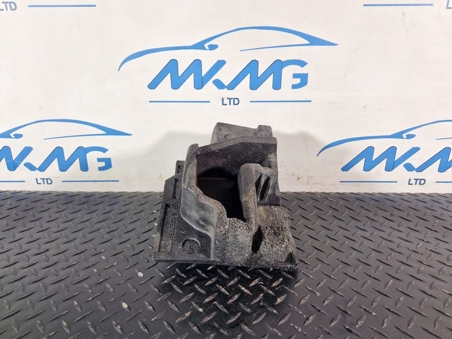 Mercedes-Benz Unknown Part Type A1665052330
