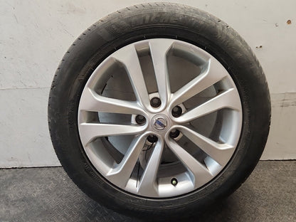Nissan Juke MK1 (F15) 17" Alloy Wheel with Tyre 215/55/17 ~4mm