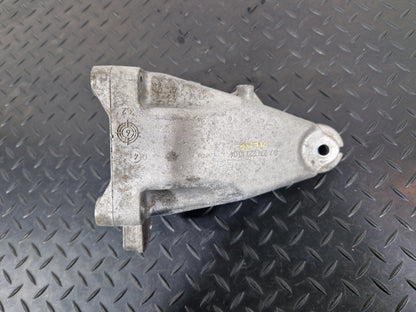 14-21 MERCEDES BENZ C200 W205 RIGHT ENGINE CARRIER MOUNT A2742231004