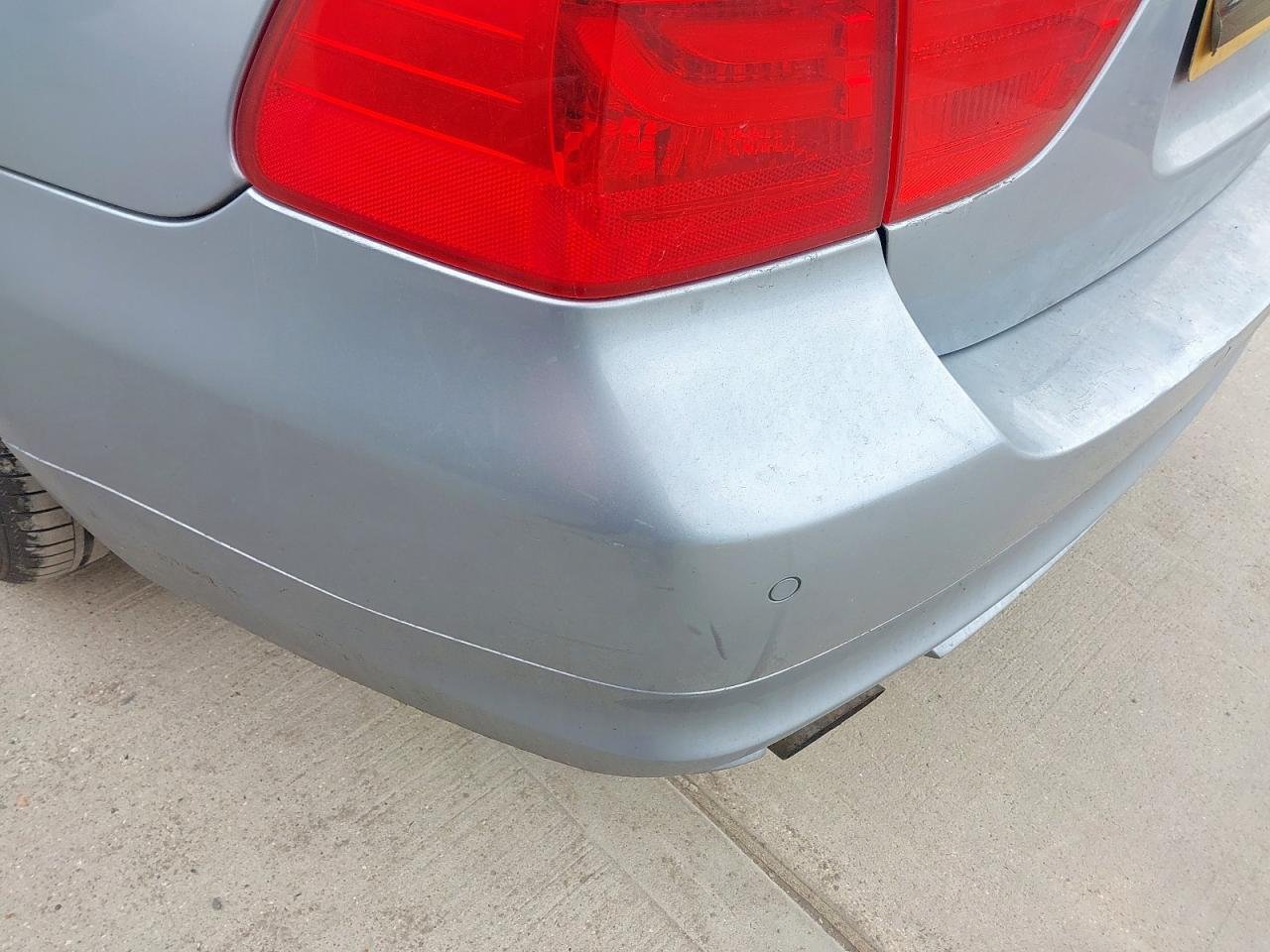 2009 BMW 318i E91