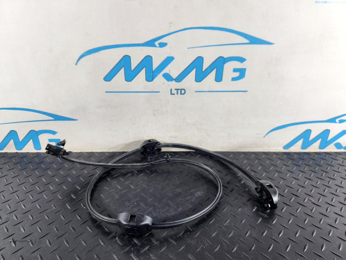 BMW 118i F40 Hatchback Genuine Windscreen Washer Nozzle Chain System 7453968