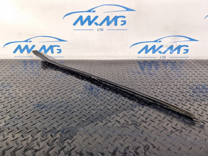 19-ON MERCEDES BENZ B CLASS W247 FRONT SCUTTLE PANEL WIND DEFLECTOR A2476900401