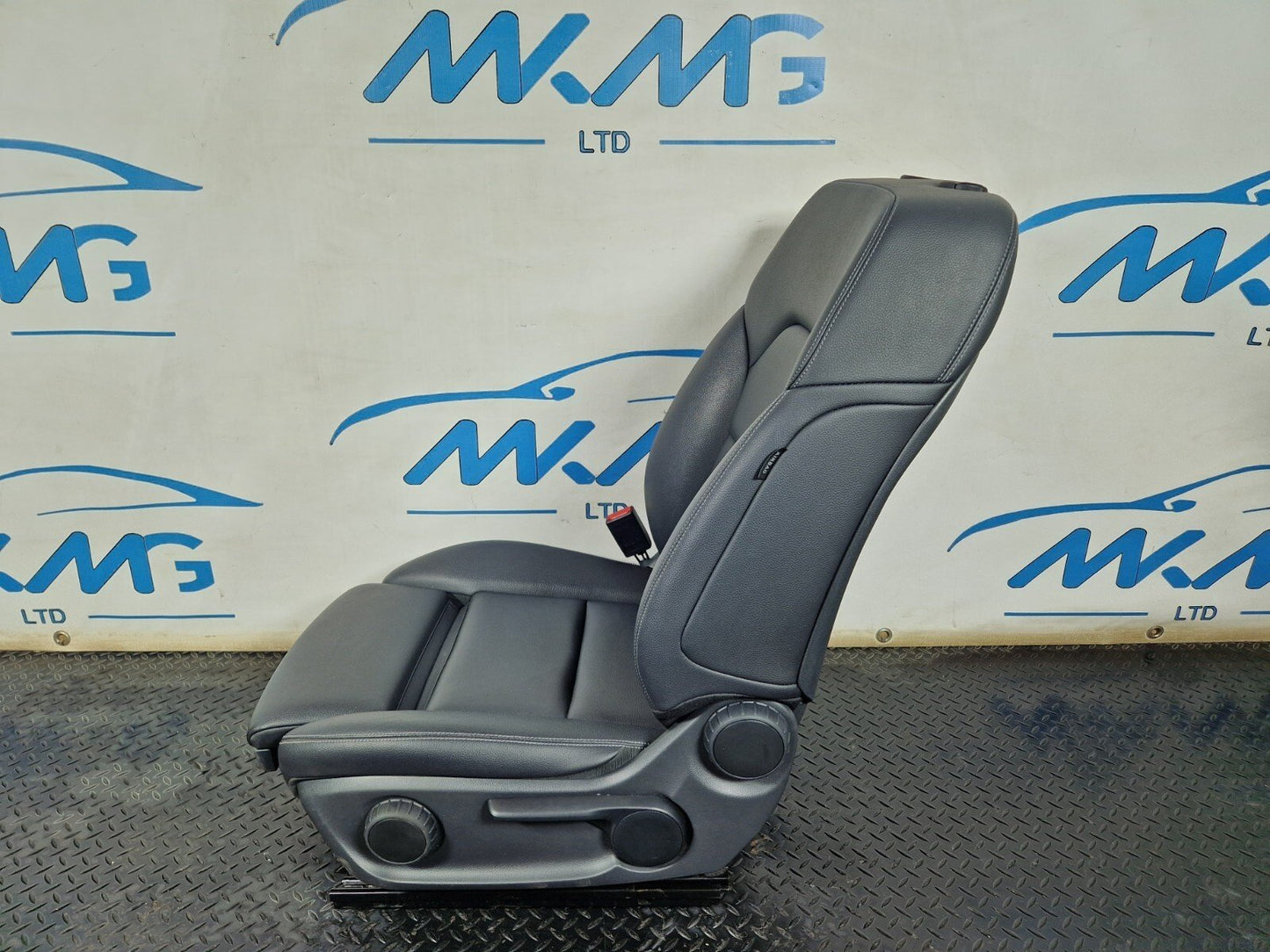 14-20 MERCEDES BENZ GLA X156 GENUINE FRONT LEFT N/S HEATED BLACK LEATHER SEAT