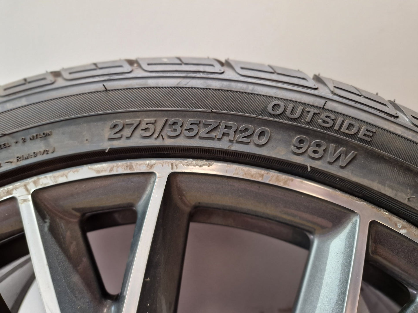 Audi A7 4G 20" Alloy Wheel with Tyre 275/35/20 ~5mm 4G8601025AE