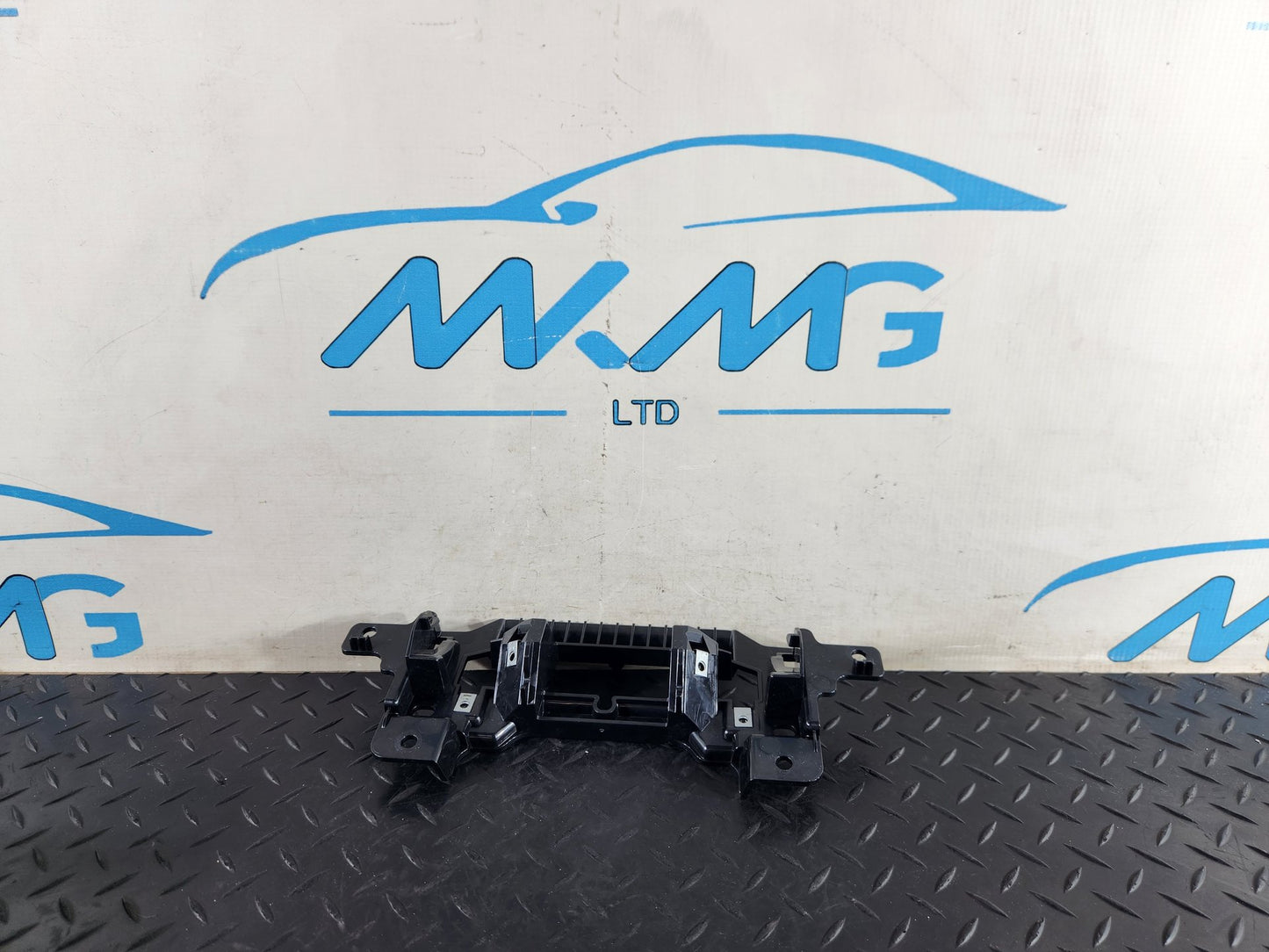 Land Rover Range Rover Evoque L551 Genuine Centre Console Bracket K8D2044B50B