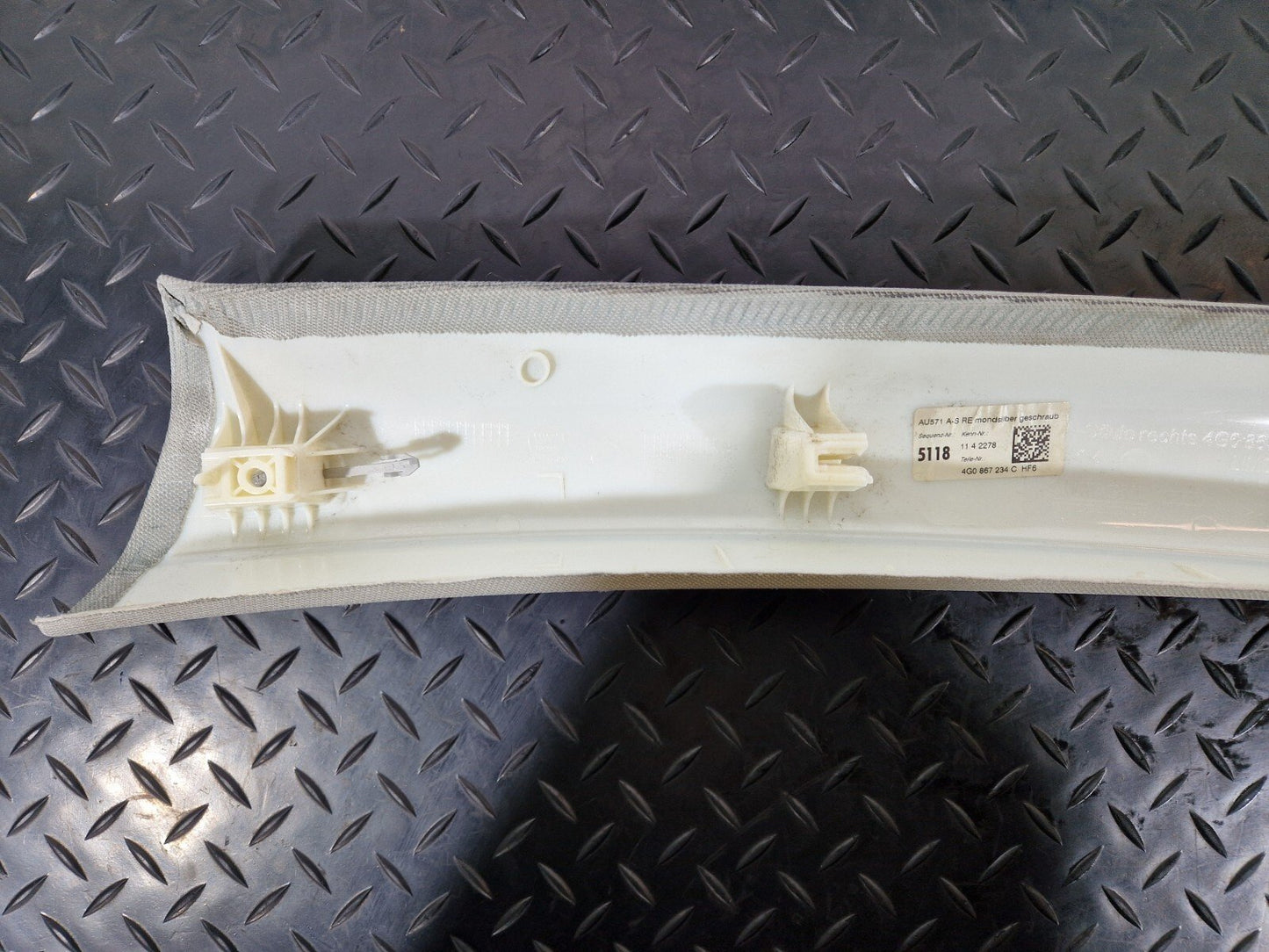 12-18 AUDI A6 C7 DRIVER SIDE A PILLAR COVER TRIM 4G0867234
