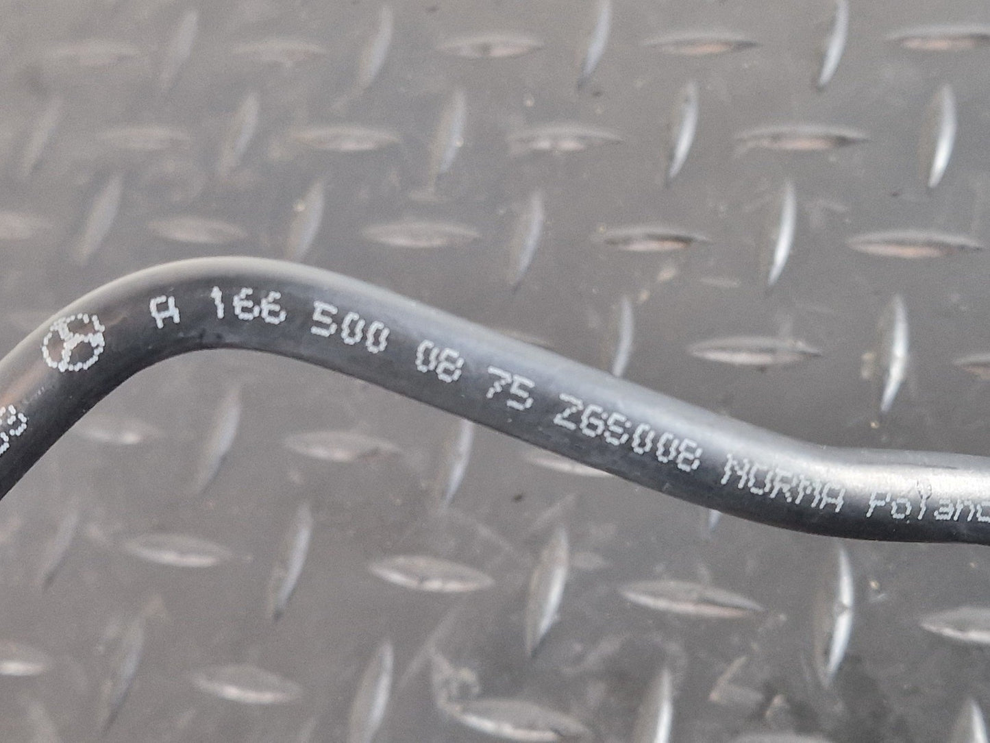 16-19 MERCEDES BENZ GLE W166 GENUINE WATER HOSE PIPE A1665000875