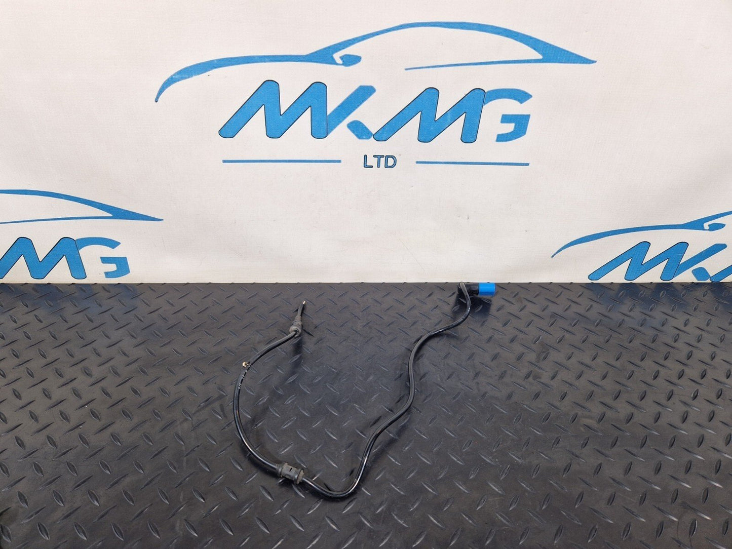 14-21 MERCEDES-BENZ C250D W205 OEM FRONT RIGHT ELECTRIC BRAKE WIRING A2055403406