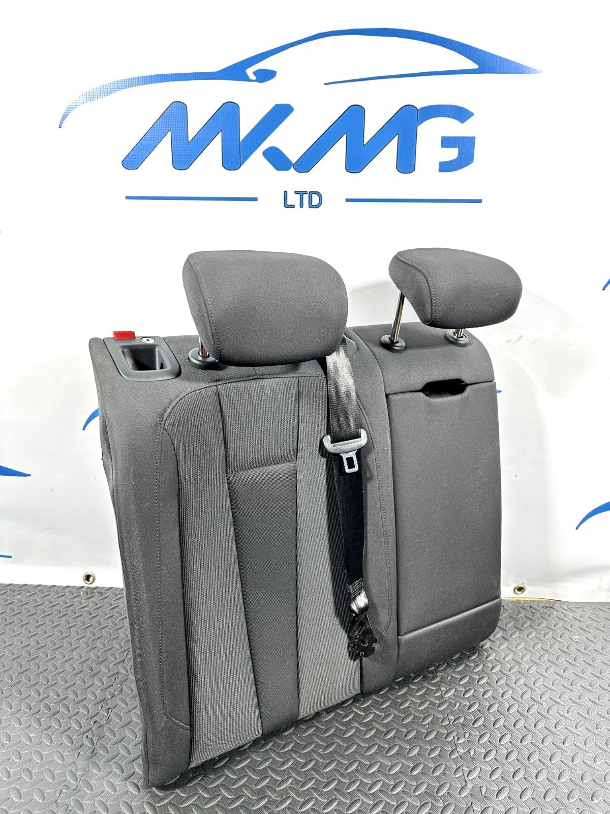16-19 AUDI A4 B9 GENUINE REAR RIGHT DRIVER SIDE CLOTH SEAT WITH HEADREST