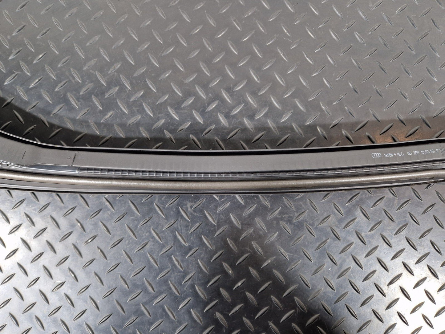 16-24 AUDI A5 F5 GENUINE INNER DOOR SEAL 8W7831721B