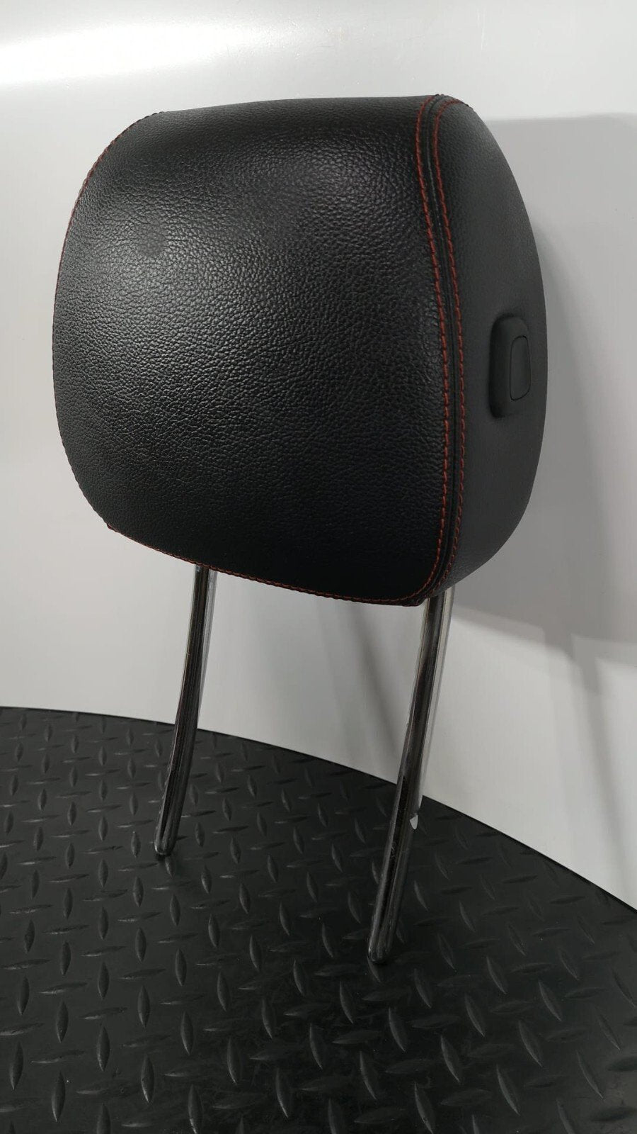 MERCEDES A-CLASS W177 V177 FRONT LEFT PASSENGER SIDE SEAT HEADREST BLACK LEATHER