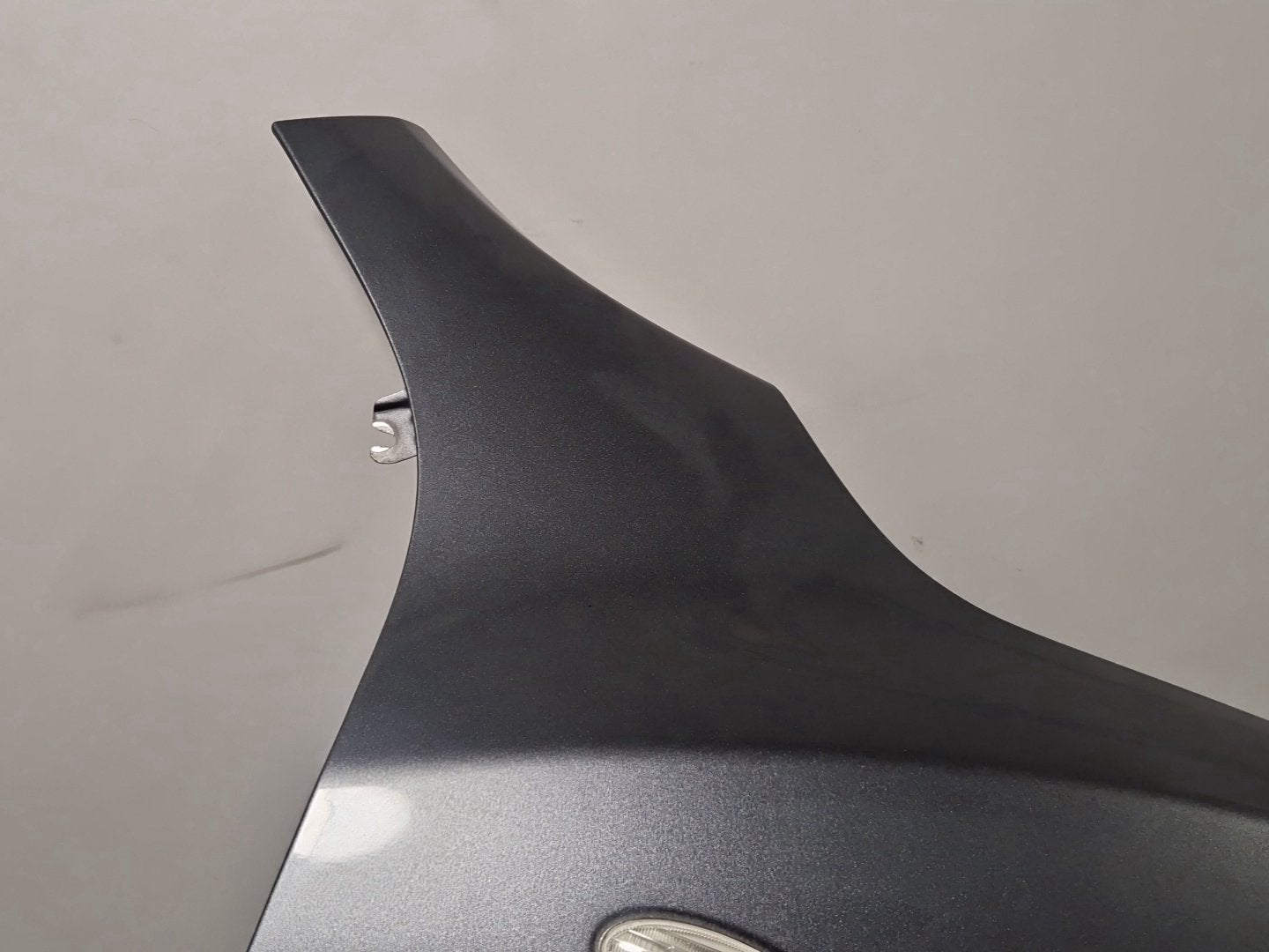 Nissan Juke MK1 (F15) SUV Front Right O/S Driver Wing Fender Panel in Grey KAD