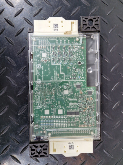 19-ON MERCEDES BENZ B CLASS W247 KEYLESS CONTROL MODULE ECU UNIT A1679003604