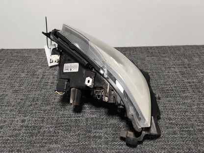 BMW 320d E90 Saloon Genuine Front Right O/S Driver Headlight 89311660