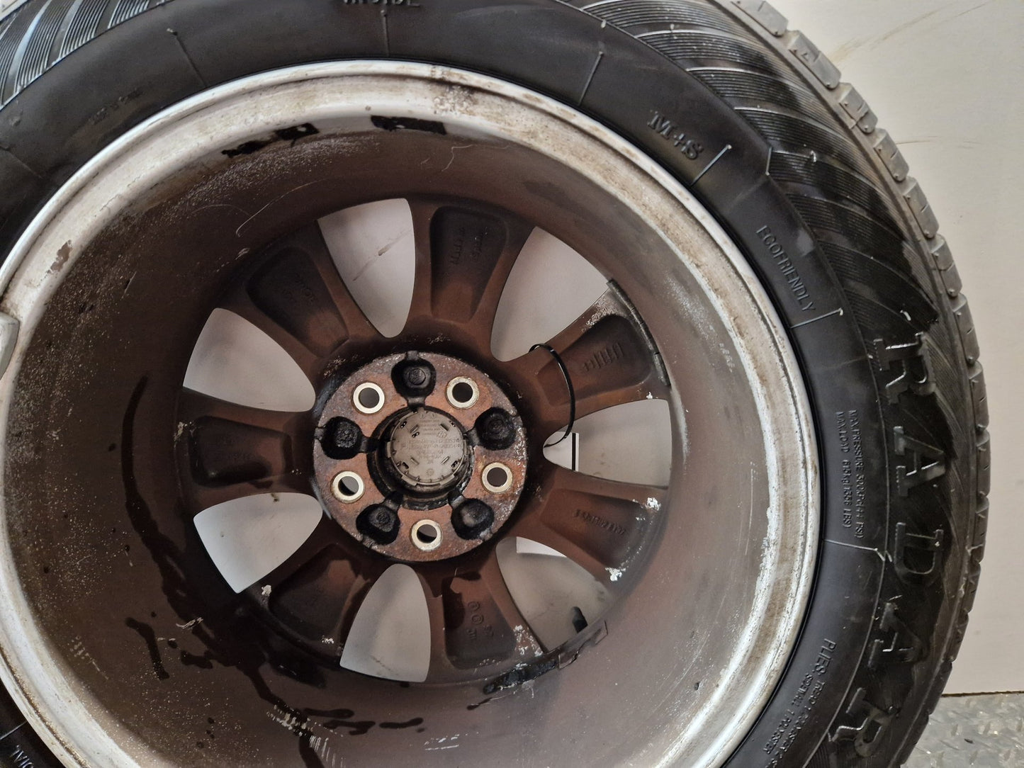 Vauxhall Meriva MK2 (B) (4470) 16" Alloy Wheel with Tyre 205/55/16 ~6mm 13260605
