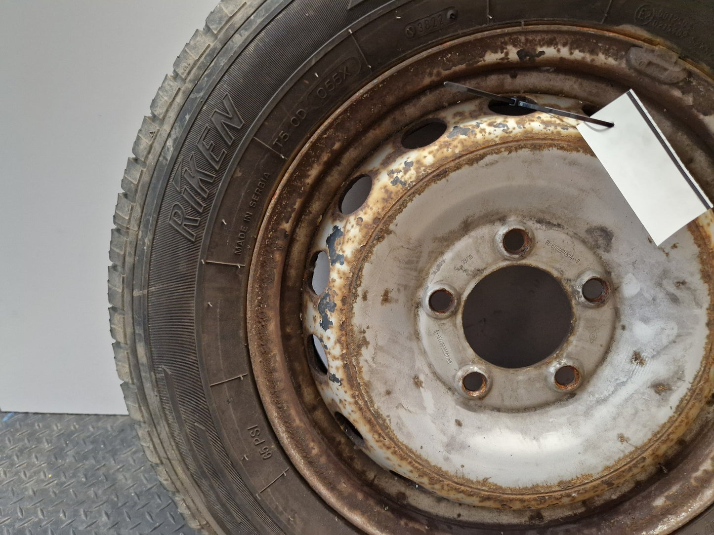 Renault Master MK3 (Ph1) (X62) 16" Alloy Wheel with Tyre 215/65/16 ~7mm