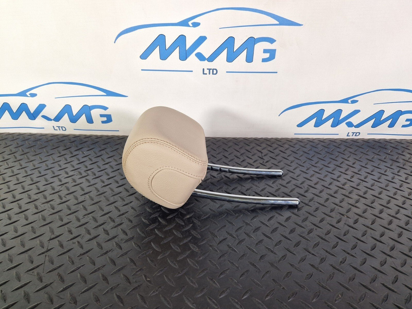 14-21 MERCEDES BENZ W205 OEM REAR SEAT BEIGE LEATHER HEAD REST A2059702950