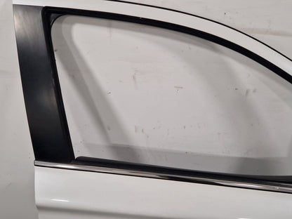 Mitsubishi Outlander PHEV MK3 (RE1) (GG2W) SUV Front Right Complete Door in W13A