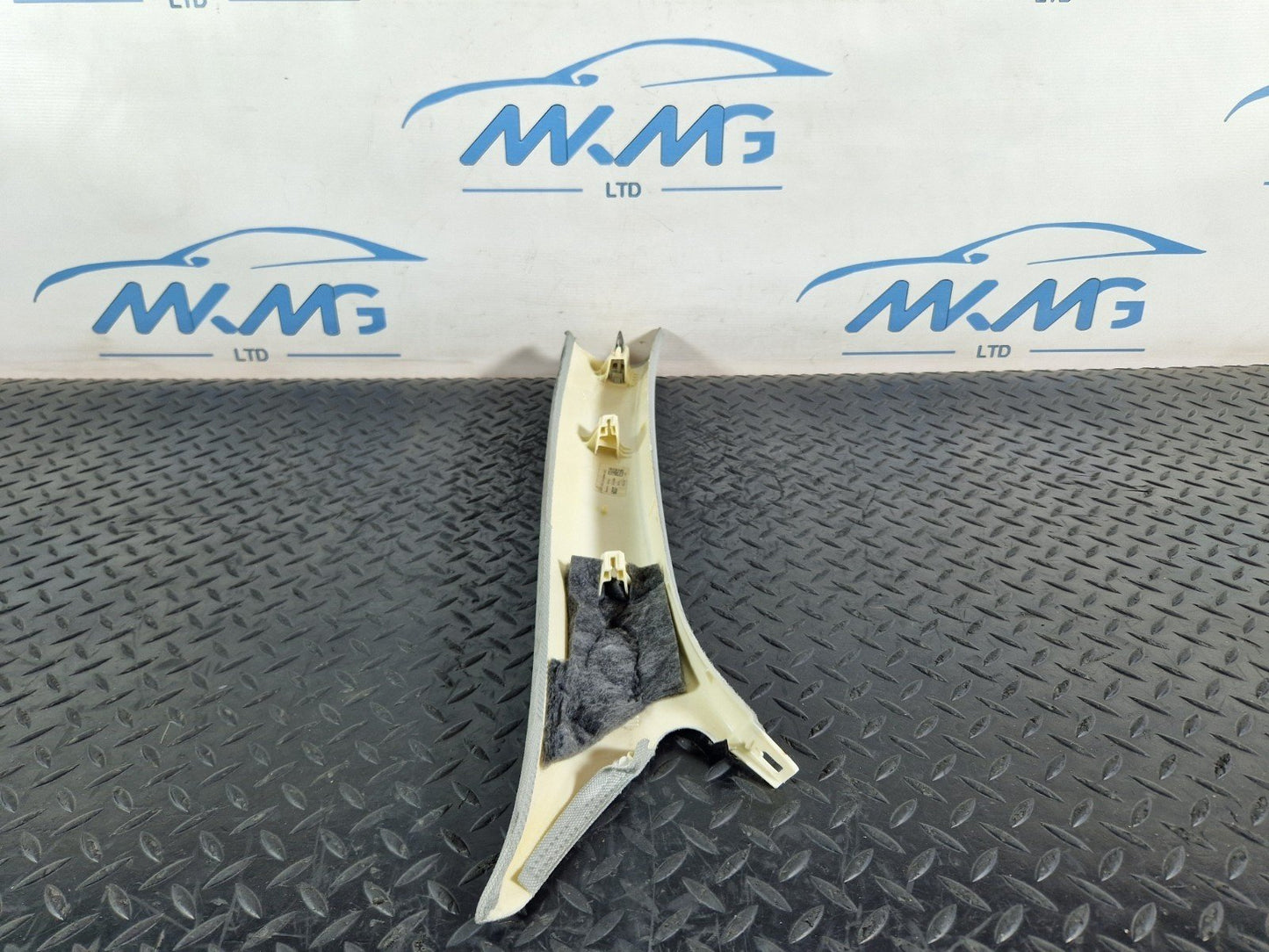 12-18 AUDI A6 C7 GENUINE PASSENGER FRONT A PILLAR TRIM PANEL 4G0867233C