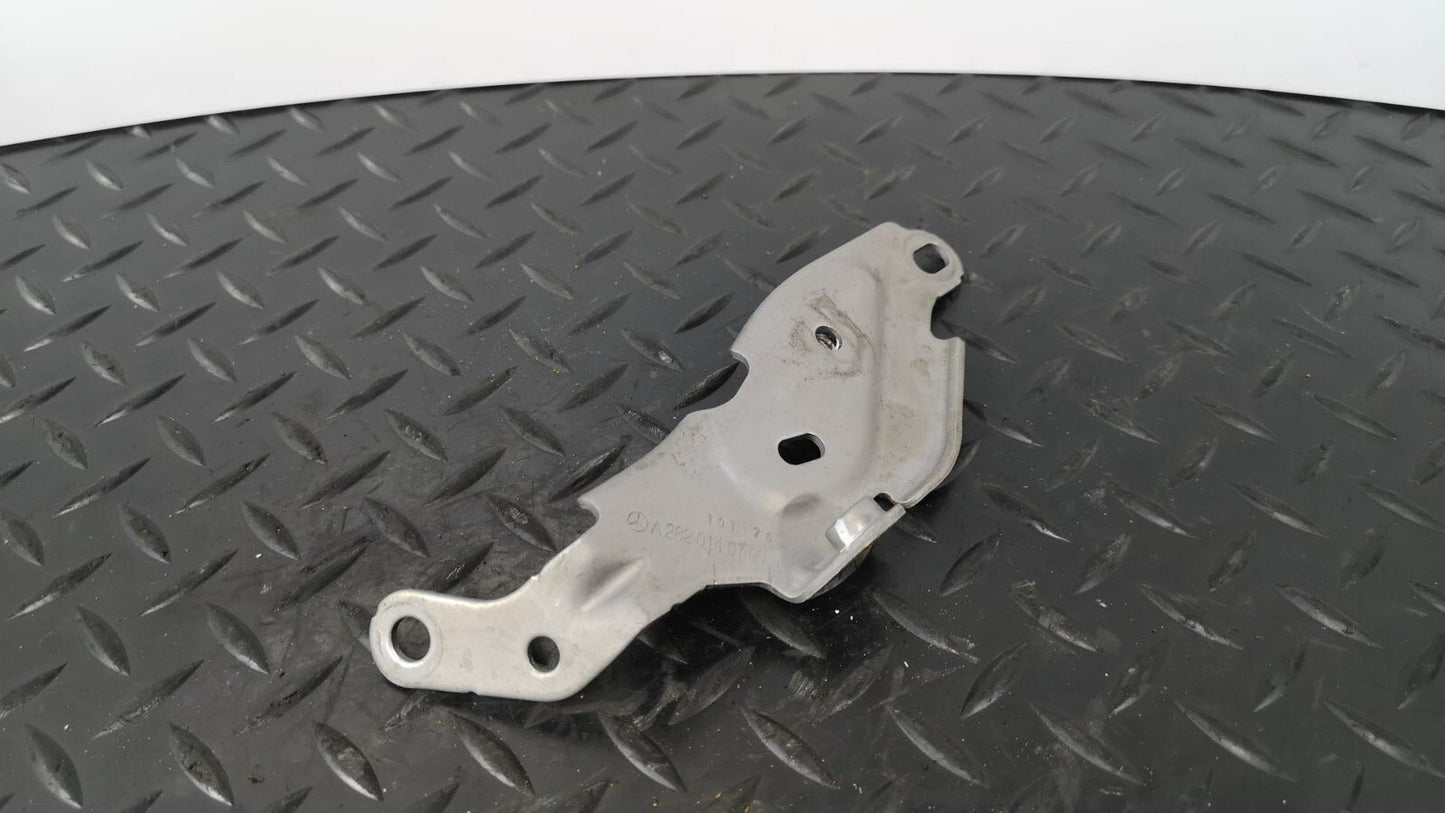 MERCEDES A-CLASS W177 V177 1.3 PETROL GENUINE ENGINE BRACKET A2820140700 *B110