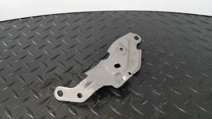 MERCEDES A-CLASS W177 V177 1.3 PETROL GENUINE ENGINE BRACKET A2820140700 *B110