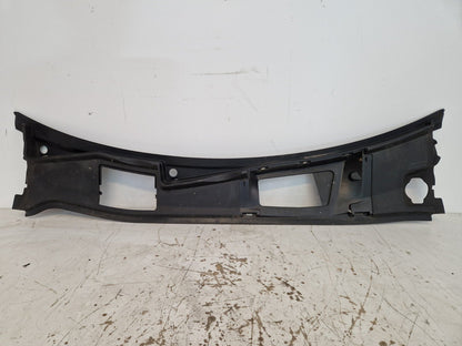 16-20 AUDI Q7 4M GENUINE OEM FRONT WINDSHEILD SCUTTLE PANEL WIPER TRIM 4M2819403