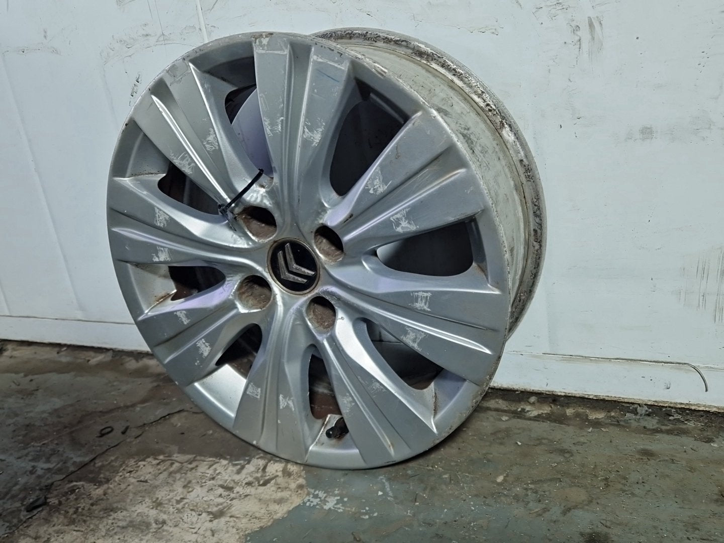 Citroen C3 Picasso MK1 Genuine 16" Alloy Wheel Rim 9681810880
