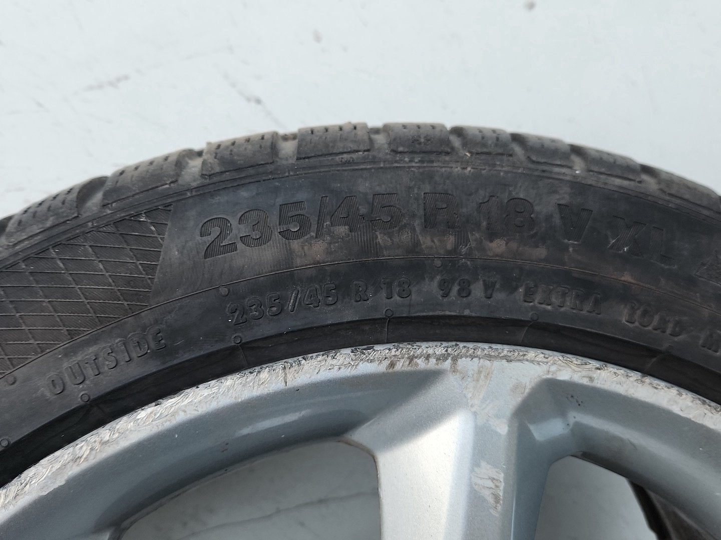 Ford Grand C-Max MK2 (C344) 18" Alloy Wheel with Tyre 235/45/18 ~4mm AM5J1007BC