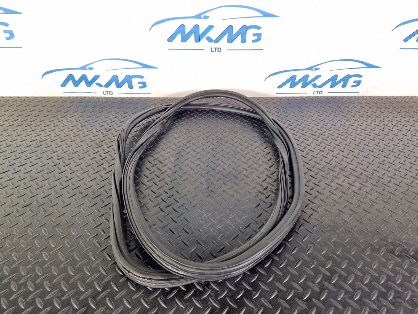 12-17 AUDI Q5 S-LINE GENUINE OEM FRONT INNER DOOR SEAL 8R0831721