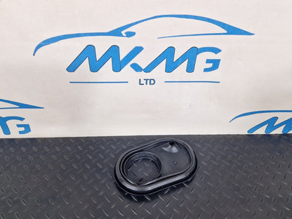 19-ON MERCEDES BENZ CLA C118 FUEL TANK FILLER SEAL A1184710100