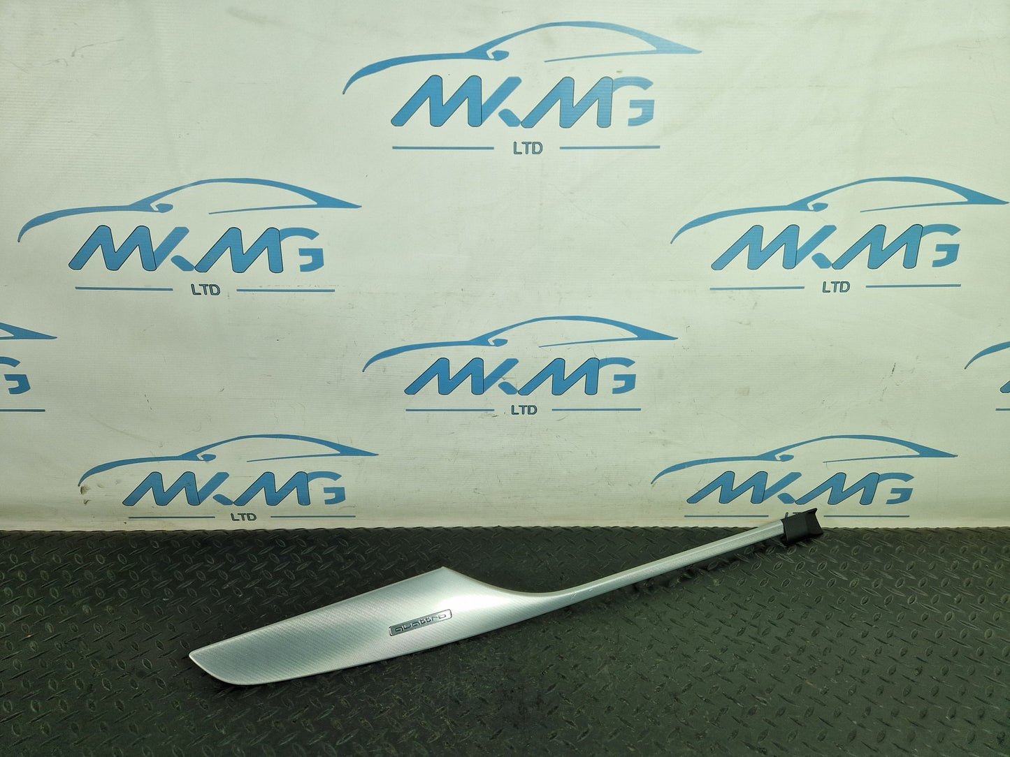 Audi A6 Allroad C7 Left Side Dashboard Interior Trim Panel 4G2853189 4G2858341