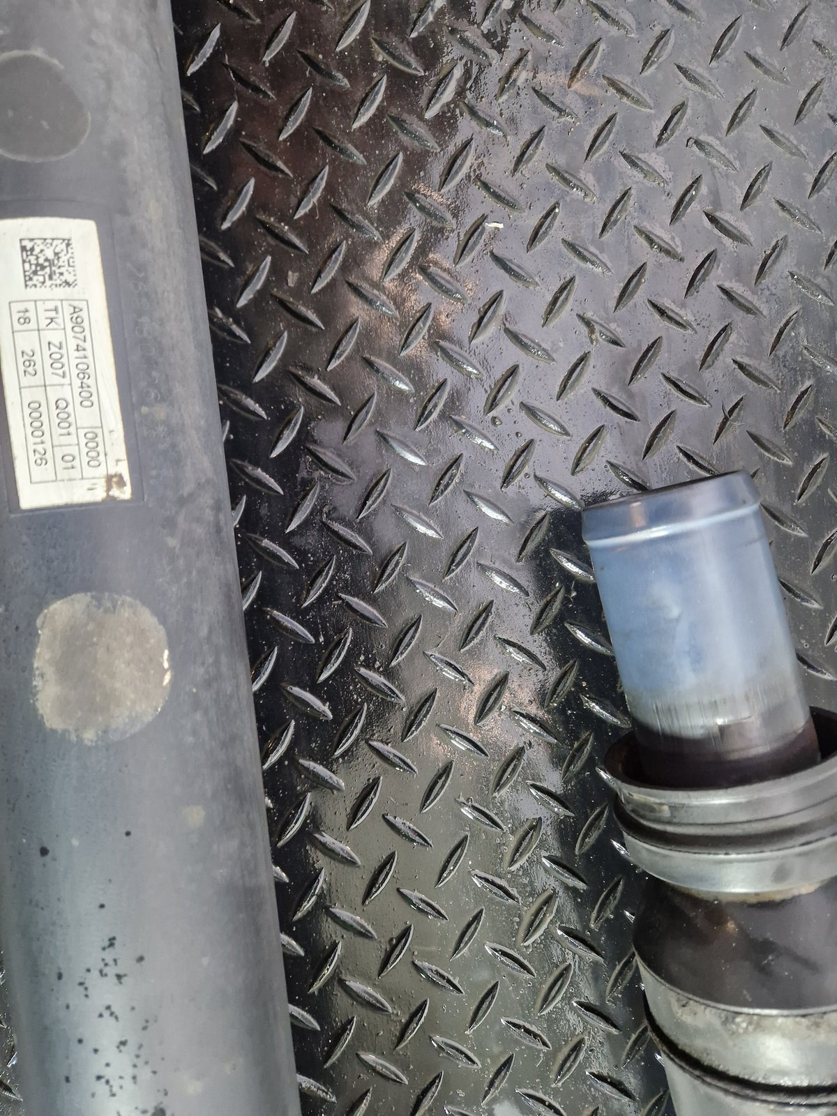 Mercedes-Benz Sprinter W907 Genuine 2.1 Diesel Front Prop Shaft A9074106400