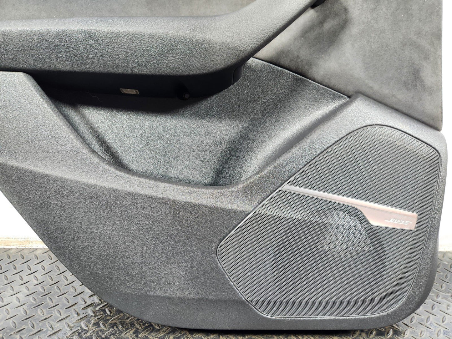 16-20 AUDI Q7 4M REAR LEFT INTERIOR DOOR CARD PANEL ALCANTARA TRIM 4M0867305