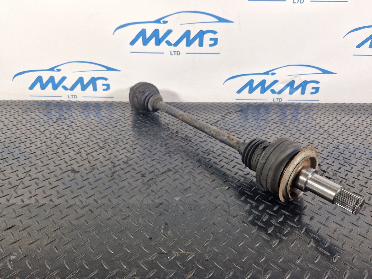 14-21 MERCEDES BENZ C300h W205 O/S DRIVER SIDE RIGHT REAR DRIVESHAFT A2113570091