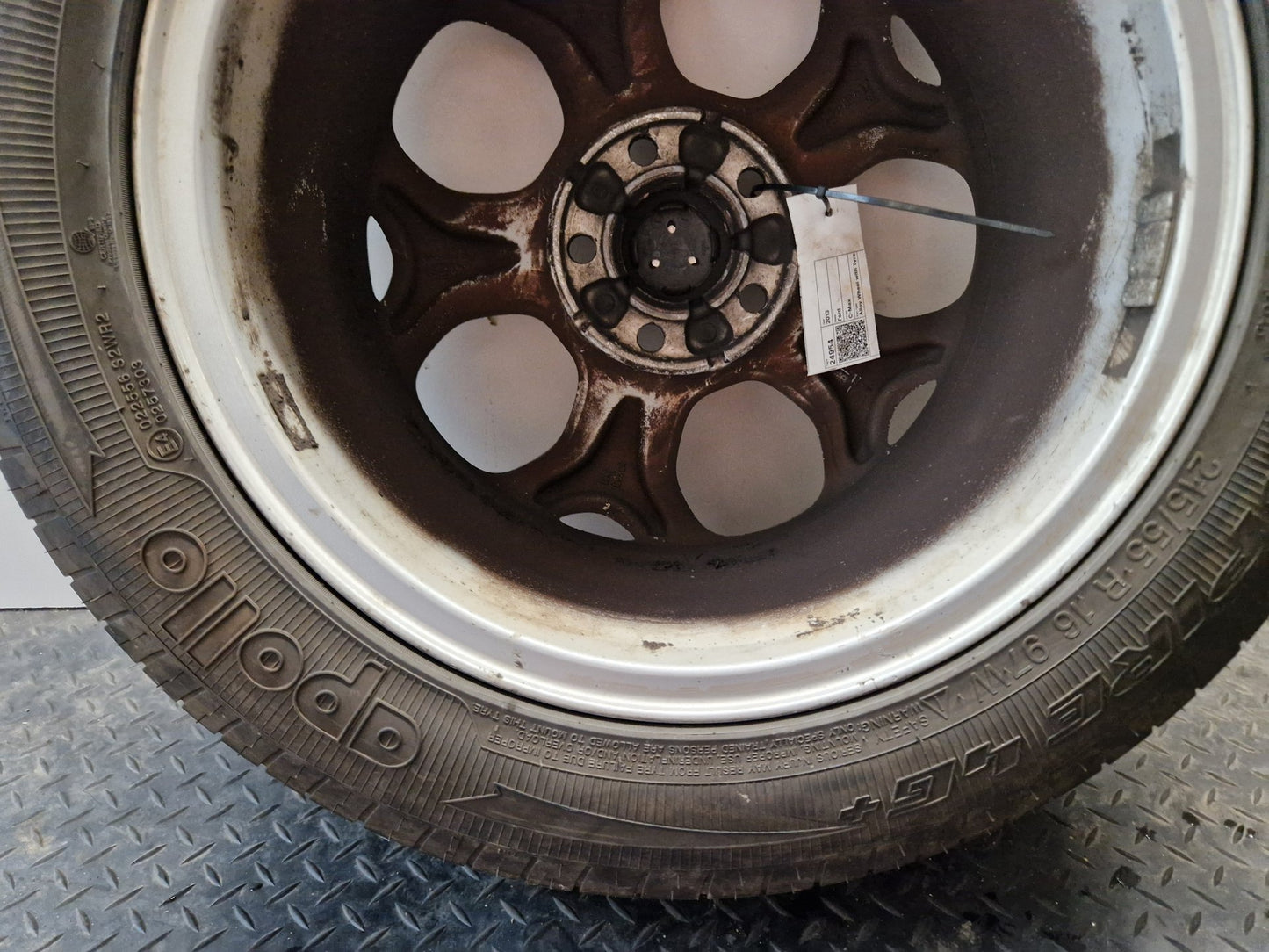 Ford C-Max MK2 (C344) 16" Alloy Wheel with Tyre 215/55/16 ~5mm