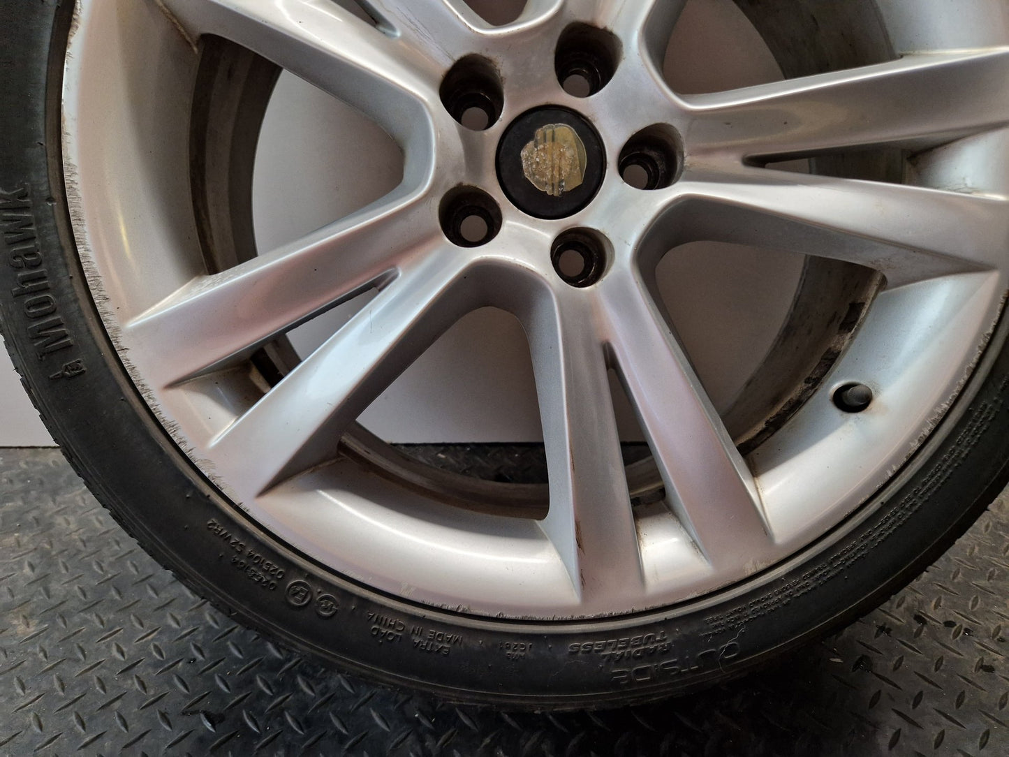 Seat Ibiza MK4 FL- 6J 17" Alloy Wheel with Tyre 215/40/17 ~6mm