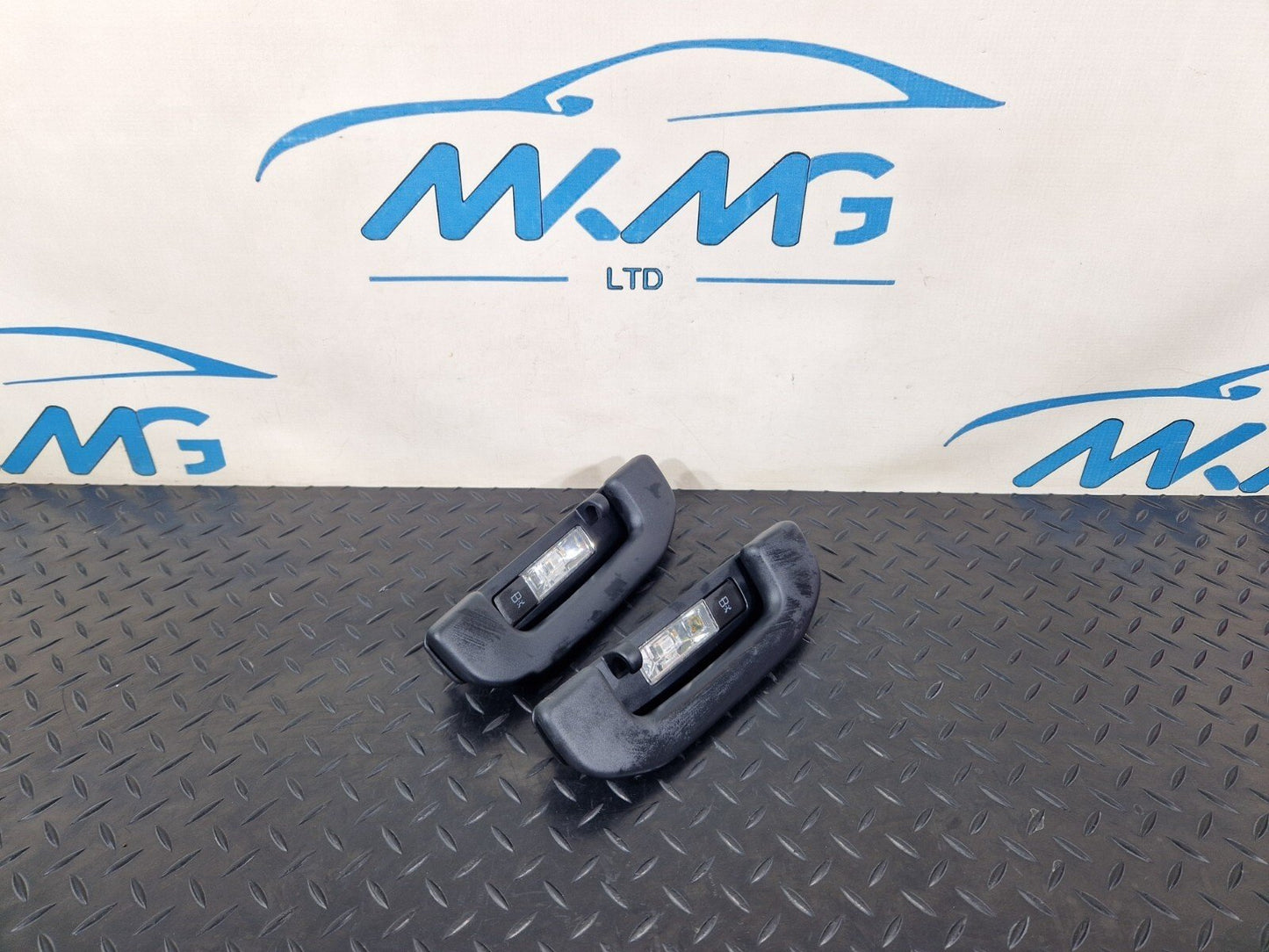 MERCEDES BENZ A CLASS W177 REAR LEFT & RIGHT GRAB HANDLE A0998150000 A0998150100