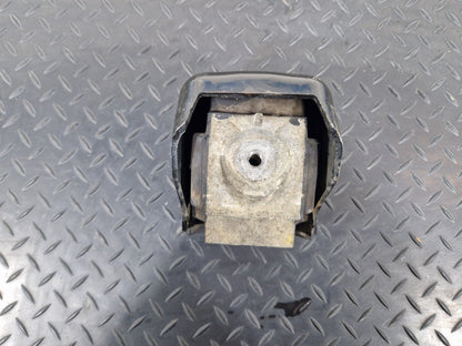 18-ON MERCEDES BENZ SPRINTER W907 LEFT PASSENGER SIDE ENGINE MOUNTING A906241