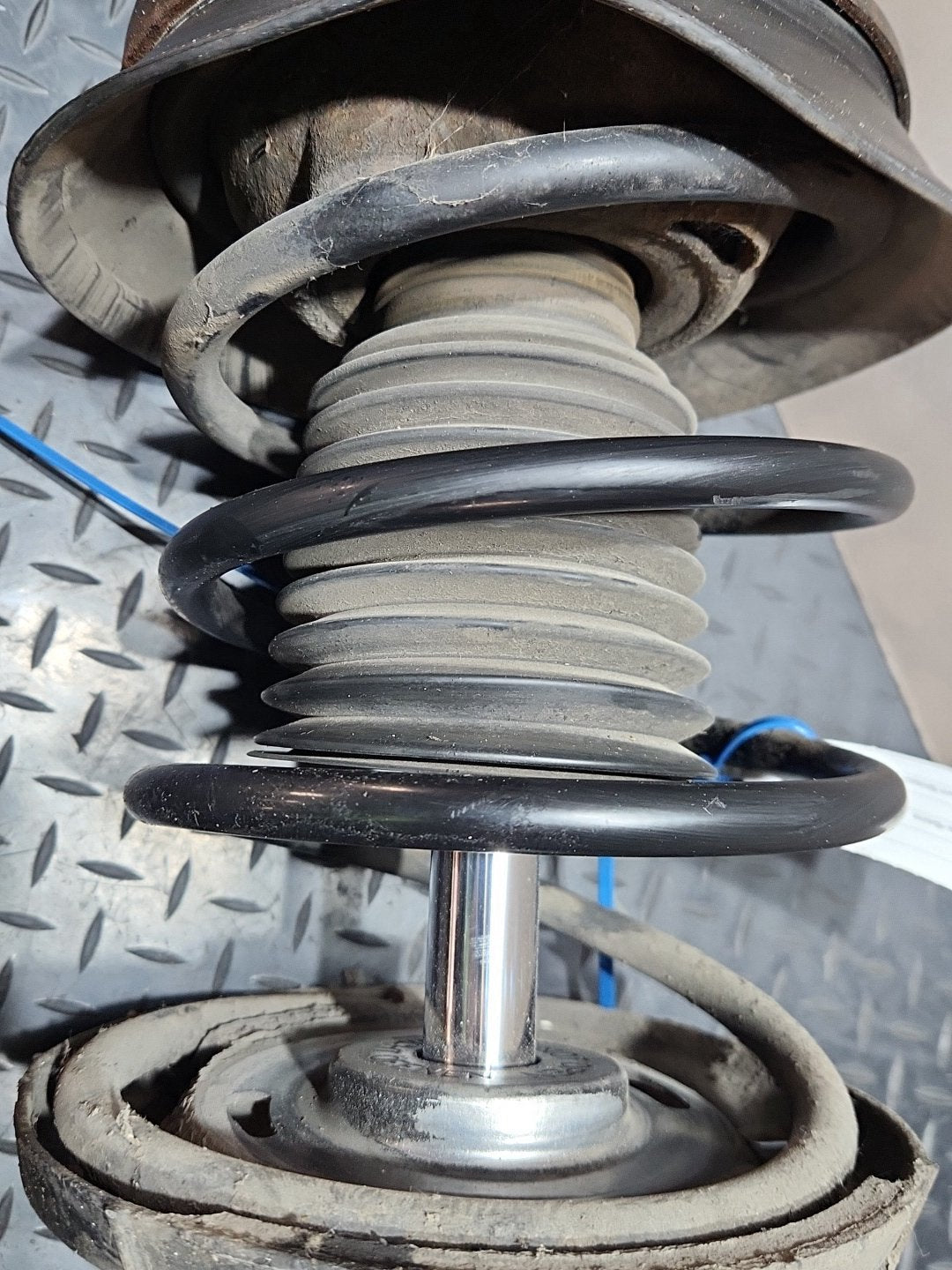 Mercedes-Benz CLC180 CLC-Class W203 Coupe Front Left Shock Absorber A2033204130