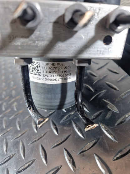 2019 Mercedes-Benz B200d B-Class W247 SUV ABS Pump A1779002305 A1774303400